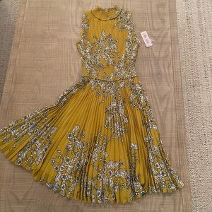 NWT Nanette Lepore Sleeveless Accordion Pleat Dress